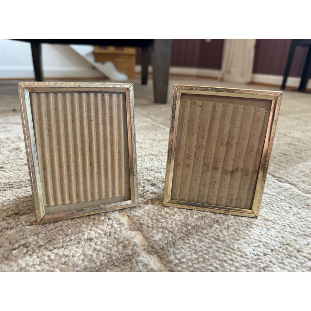 Vintage Gold Metal Picture Frames Brass Tone Tabletop Photo Frame 3.5x4.5